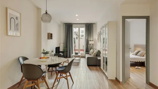 Apartments in Barcelona Eixample - photo 5