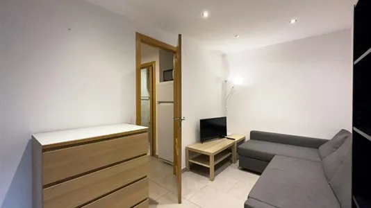 Apartments in Barcelona Ciutat Vella - photo 5