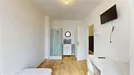 Room for rent, Lille, Hauts-de-France, &lt;span class=&quot;blurred street&quot; onclick=&quot;ProcessAdRequest(13373983)&quot;&gt;&lt;span class=&quot;hint&quot;&gt;See streetname&lt;/span&gt;[xxxxxxxxxxxxx]&lt;/span&gt;