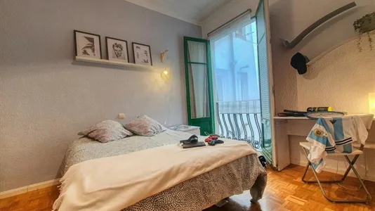 Rooms in Madrid Chamberí - photo 4