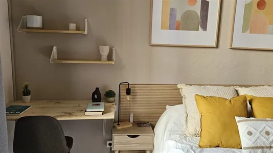 Rooms in Barcelona Eixample - photo 4