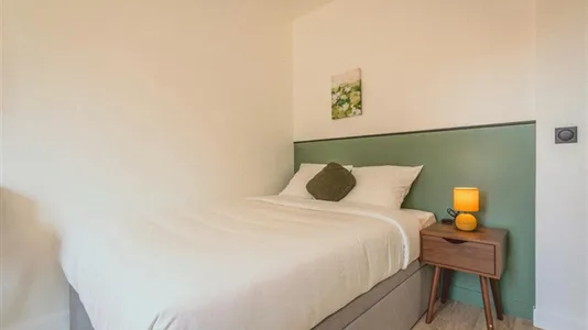 Rooms in Paris 19ème arrondissement - photo 1