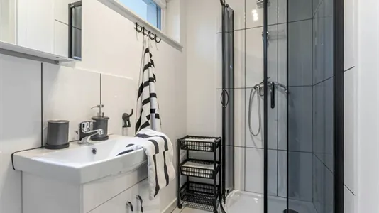 Apartments in Location is not specified - photo 9