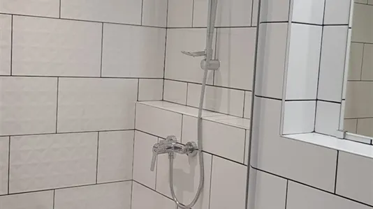 Apartments in Lyon - photo 6