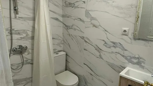 Rooms in Madrid Salamanca - photo 8