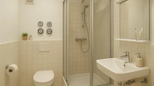 Rooms in Berlin Friedrichshain-Kreuzberg - photo 4