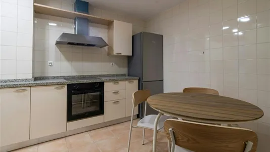 Apartments in Valencia Ciutat Vella - photo 8