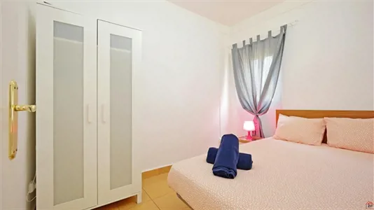 Rooms in Barcelona Ciutat Vella - photo 1