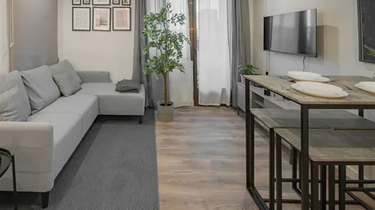 Rooms in Barcelona Sant Martí - photo 7