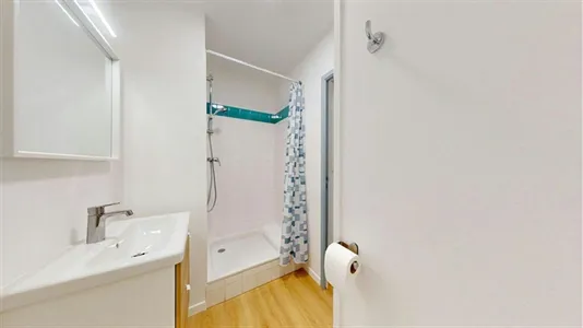 Apartments in Lyon - photo 10