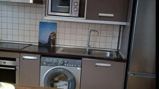 Rooms in Madrid Centro - photo 3