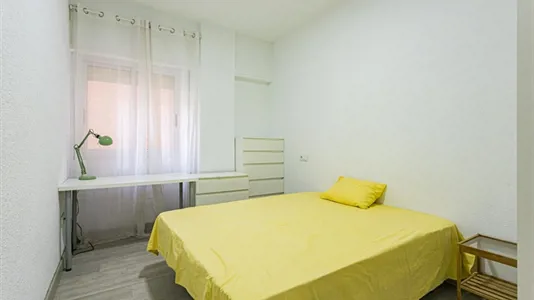 Rooms in Murcia - photo 2