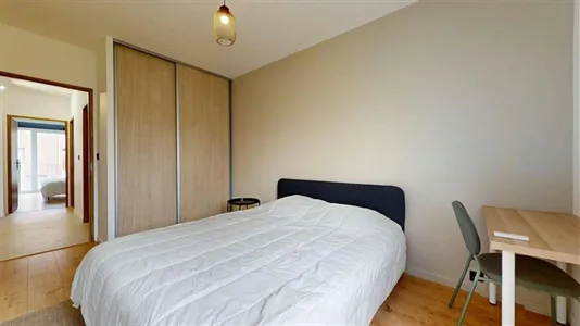 Rooms in Saint-Julien-en-Genevois - photo 3