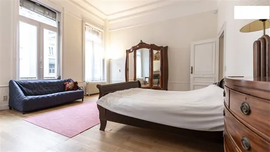 Rooms in Brussels Sint-Joost-ten-Node - photo 4