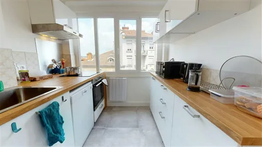 Rooms in Lyon - photo 9