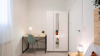 Room for rent in Madrid Chamberí, Madrid
