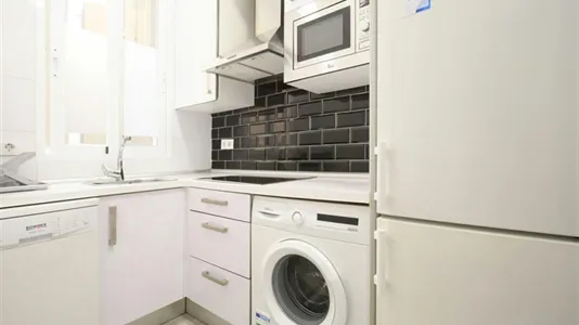 Apartments in Madrid Chamberí - photo 8