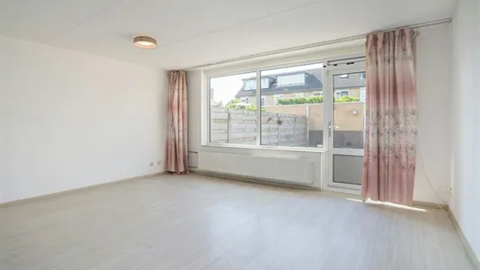 Houses in Amstelveen - photo 6