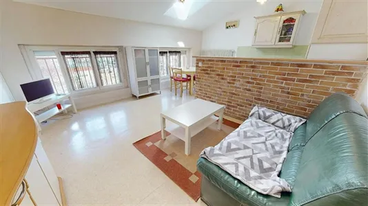 Apartments in Saint-Étienne - photo 1