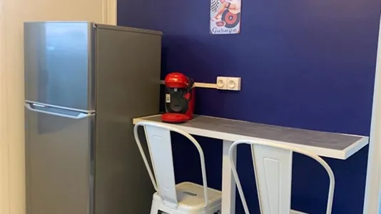 Rooms in Lyon - photo 5