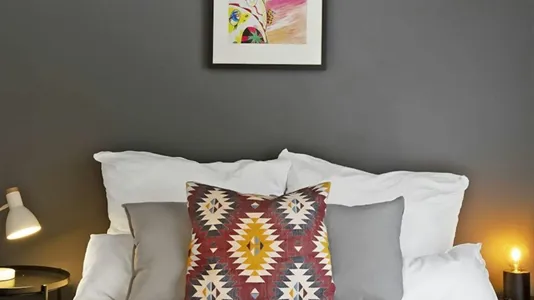 Apartments in Berlin Mitte - photo 2