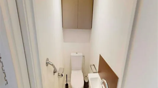 Rooms in Paris 15ème arrondissement - photo 10