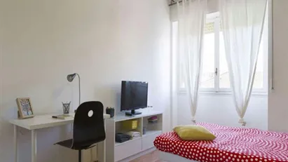 Room for rent in Milano Zona 2 - Stazione Centrale, Gorla, Turro, Greco, Crescenzago, Milan