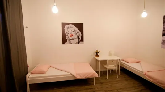 Rooms in Besnica - photo 8