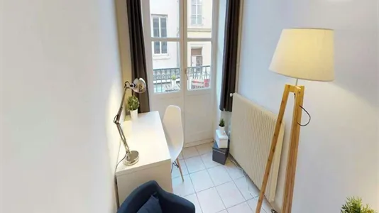 Rooms in Lyon - photo 5