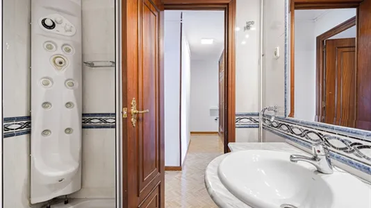 Rooms in Guadalajara - photo 10