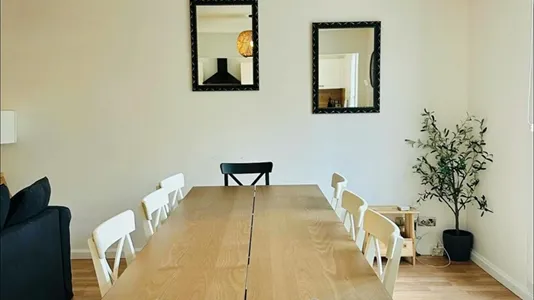 Houses in Torcy - photo 2