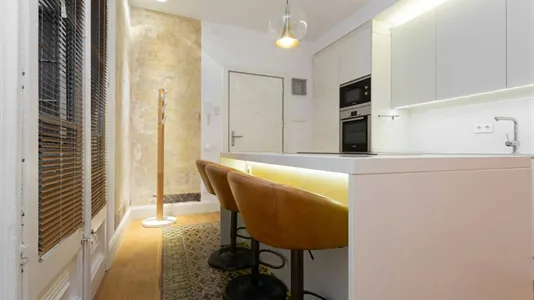 Apartments in Barcelona Ciutat Vella - photo 8