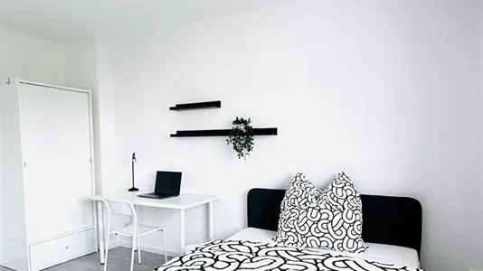 Rooms in Berlin Friedrichshain-Kreuzberg - photo 3