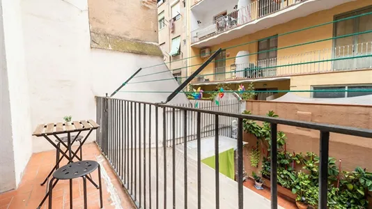 Rooms in Barcelona Ciutat Vella - photo 5