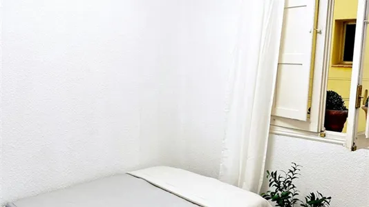 Rooms in Madrid Salamanca - photo 1