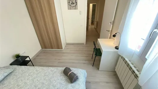 Rooms in Madrid Ciudad Lineal - photo 4