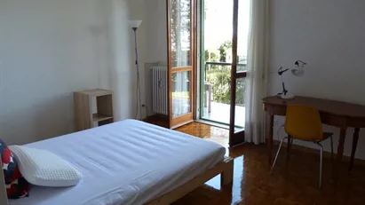 Room for rent in Milano Zona 8 - Fiera, Gallaratese, Quarto Oggiaro, Milan