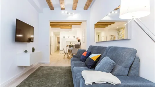 Rooms in Barcelona Ciutat Vella - photo 6