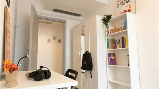 Rooms in Cagliari - photo 2