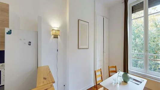 Rooms in Lyon - photo 7