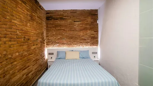 Apartments in Barcelona Ciutat Vella - photo 10