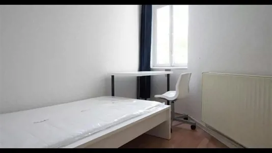 Rooms in Berlin Mitte - photo 1