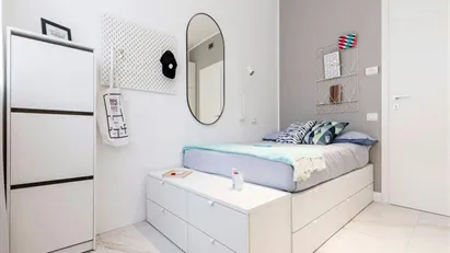 Room for rent in Milano Zona 5 - Vigentino, Chiaravalle, Gratosoglio, Milan