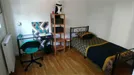 Room for rent, L'Haÿ-les-Roses, Île-de-France, Rue Georgeon