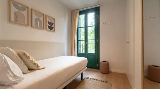 Apartments in Barcelona Eixample - photo 5