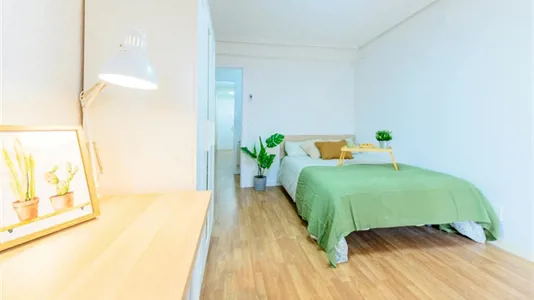 Rooms in Getafe - photo 2