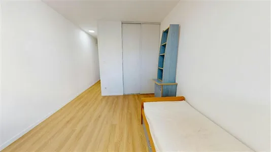 Apartments in Lyon - photo 6