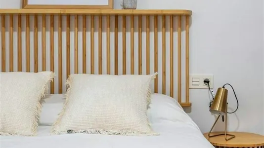 Rooms in Granada - photo 2