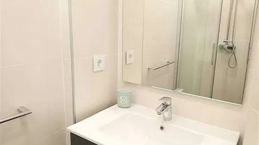 Rooms in Madrid Moncloa-Aravaca - photo 10