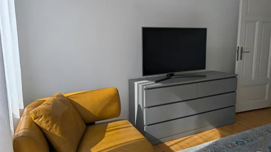 Apartments in Wiesbaden - photo 3